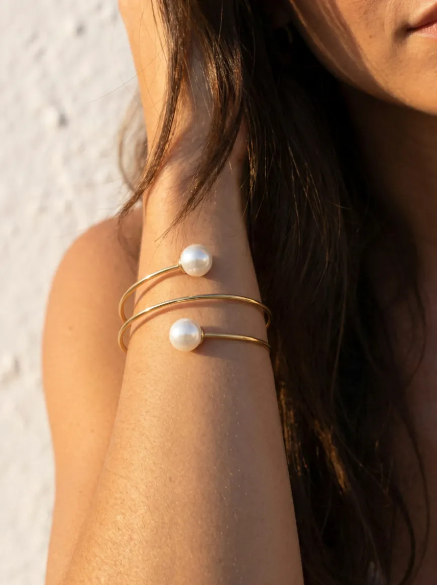 Pearl Night Armcuff