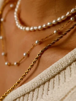Pearls Surround Kette
