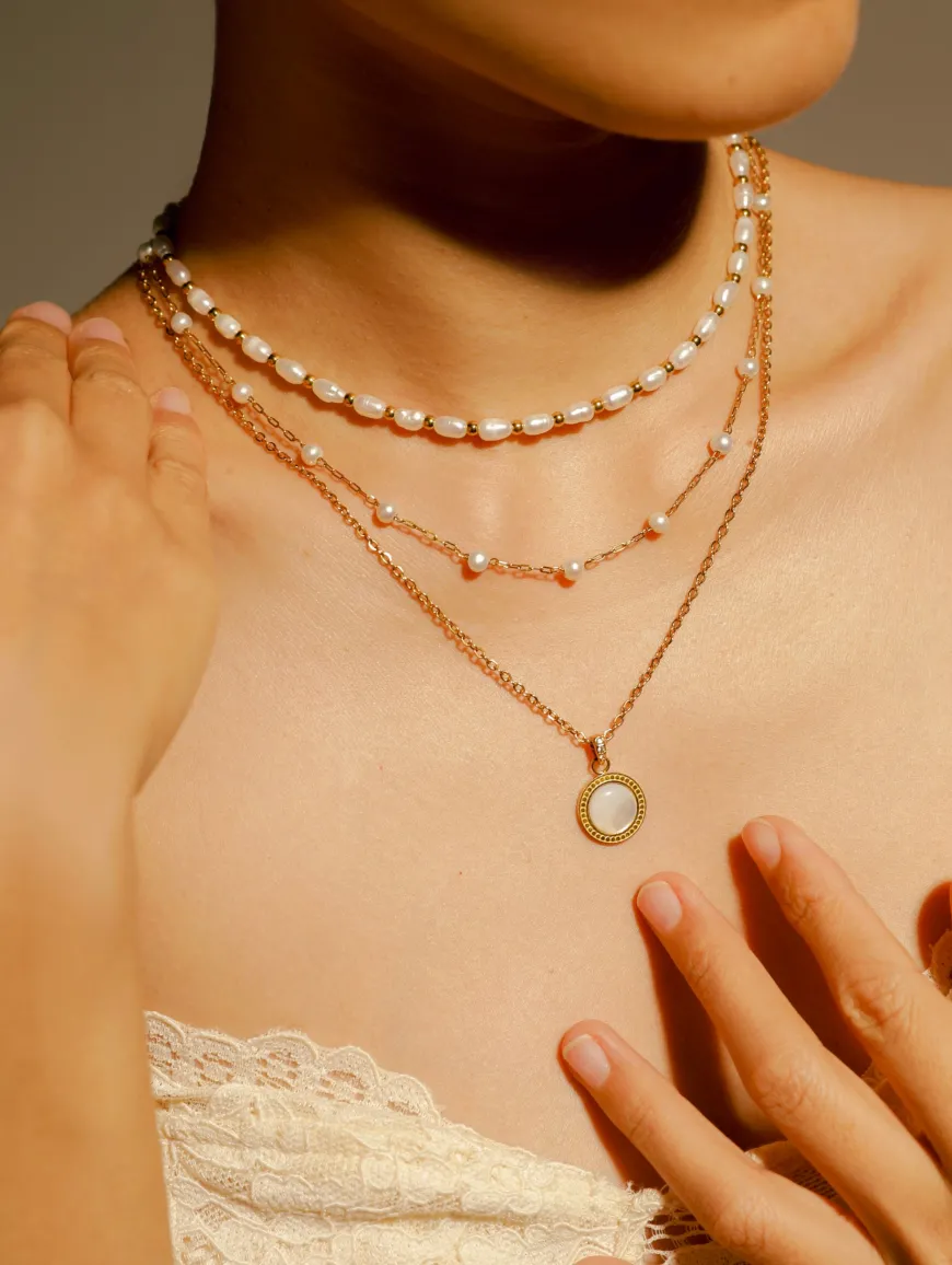 Pearls Surround Kette