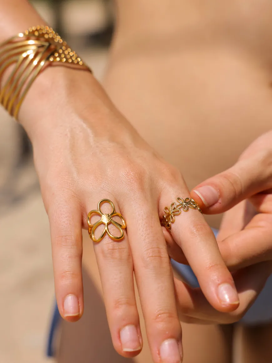 Petal Dance Ring