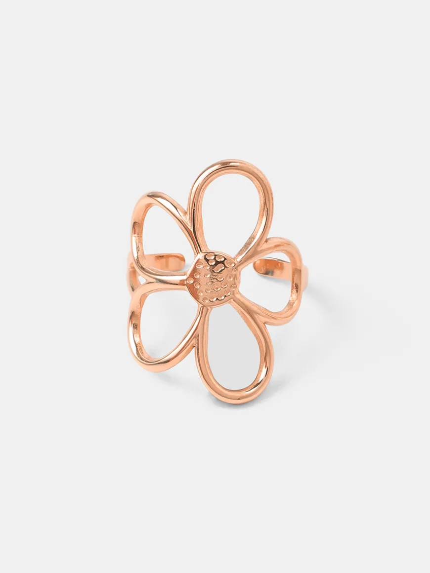 Petal Dance Ring