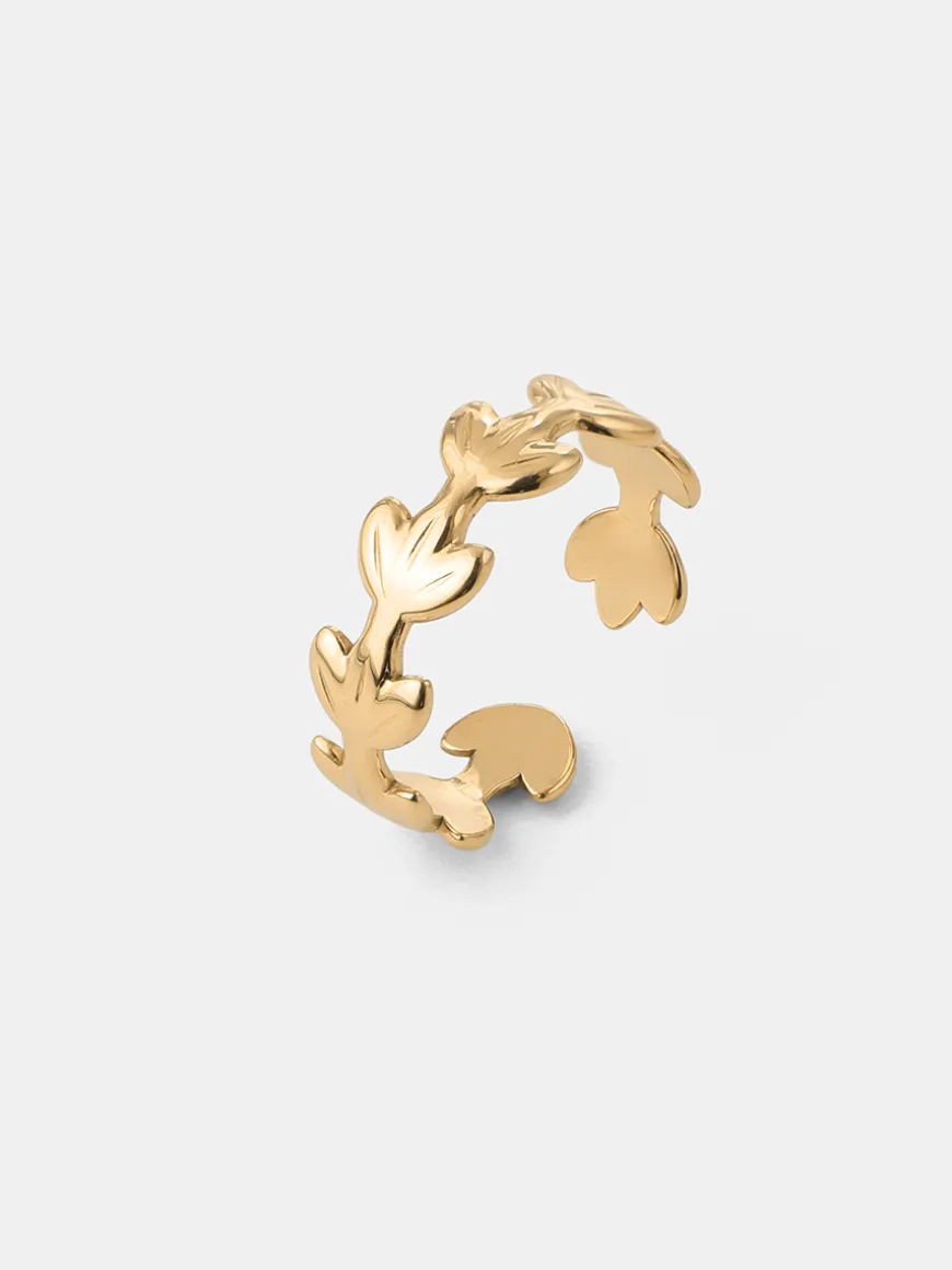 Petal Loop Ring