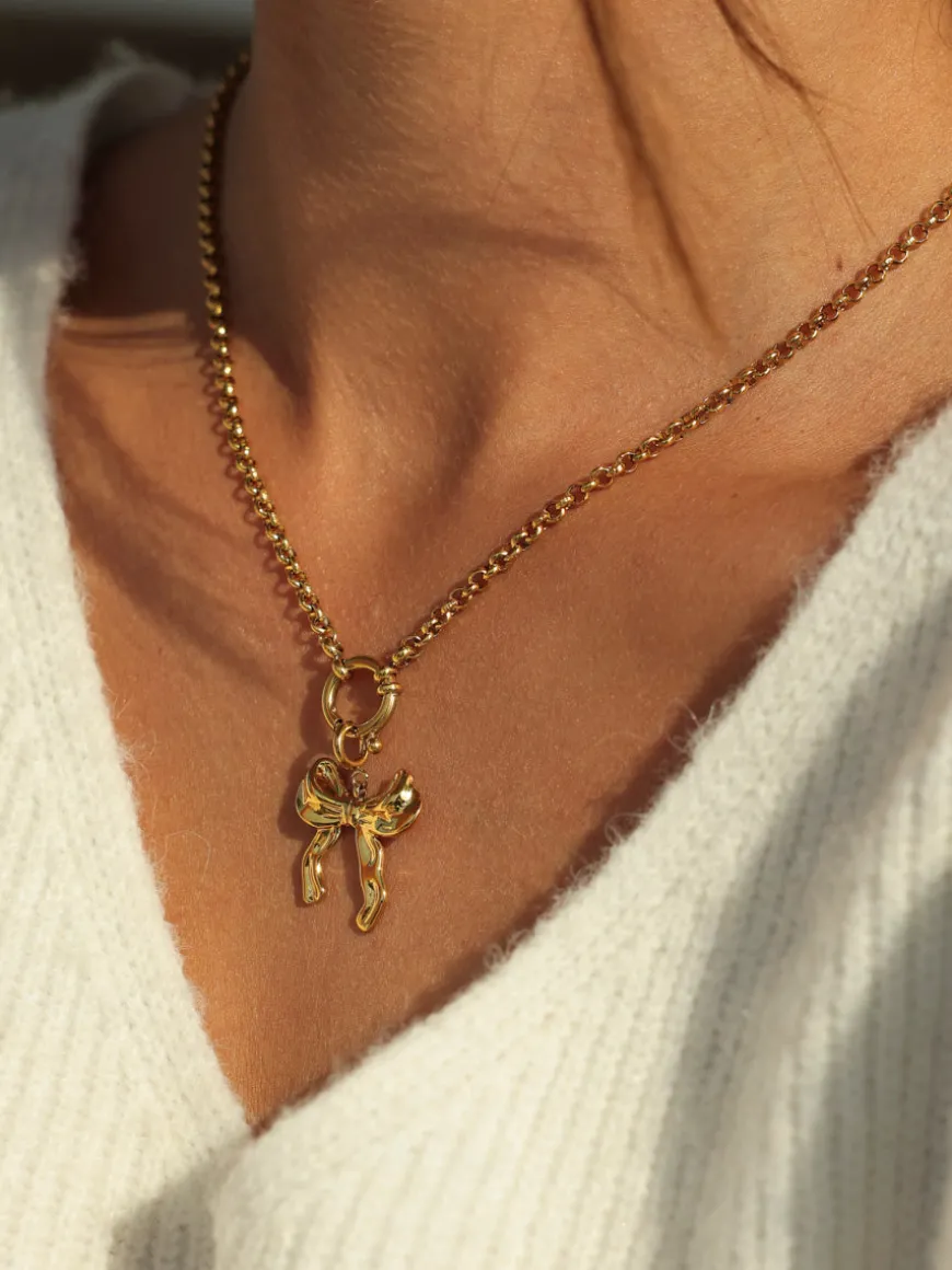 Playful Bow Ketten-Charm