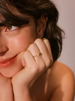 Precious Glow Ring