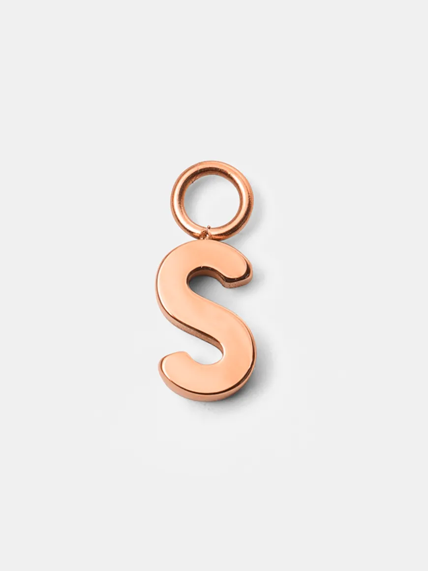Pure Letter Ohrring-Charms