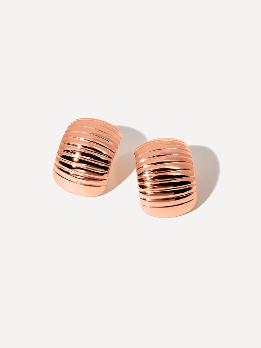 Ribbed Square Ohrringe