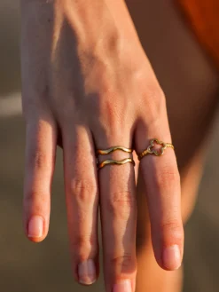 Ripple Rhythm Ring