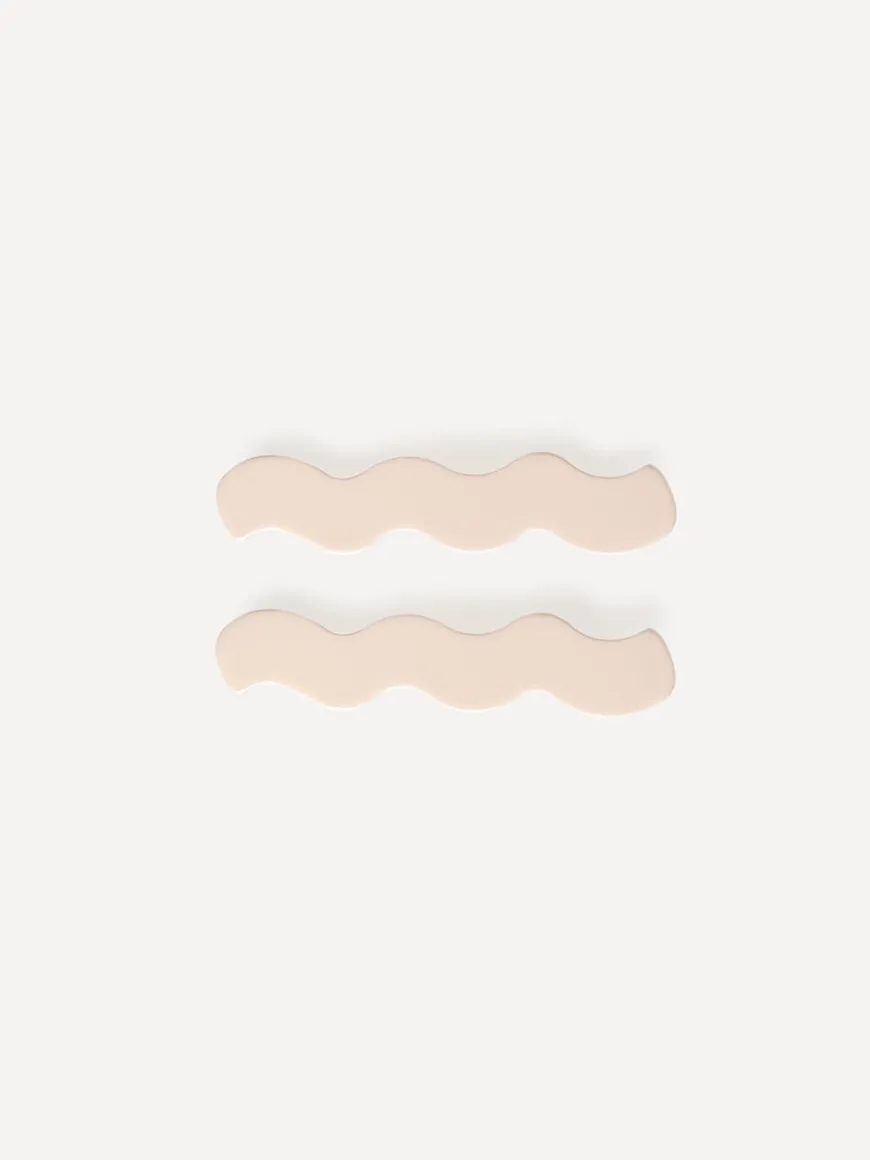 Ripple White Hairpin