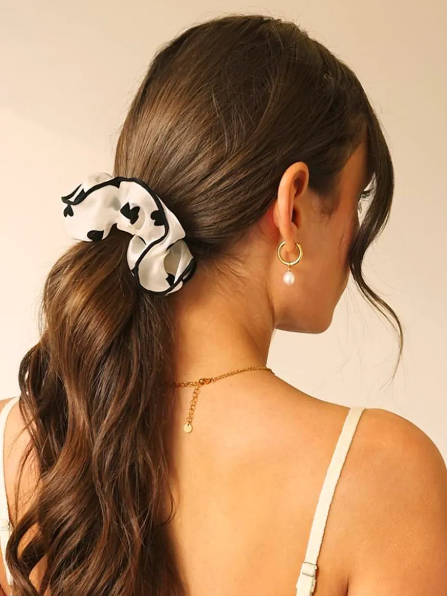 Romantic Heart Scrunchie