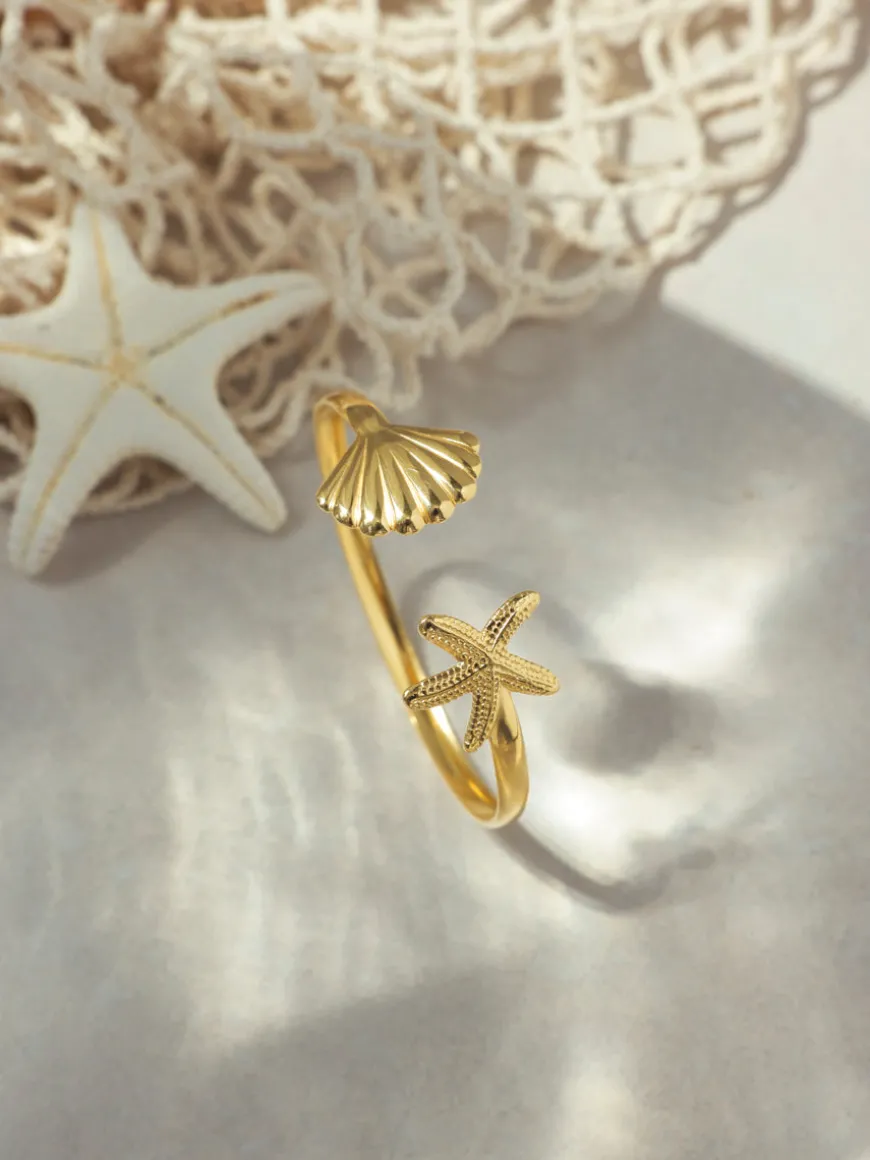 Shell Starfish Armcuff