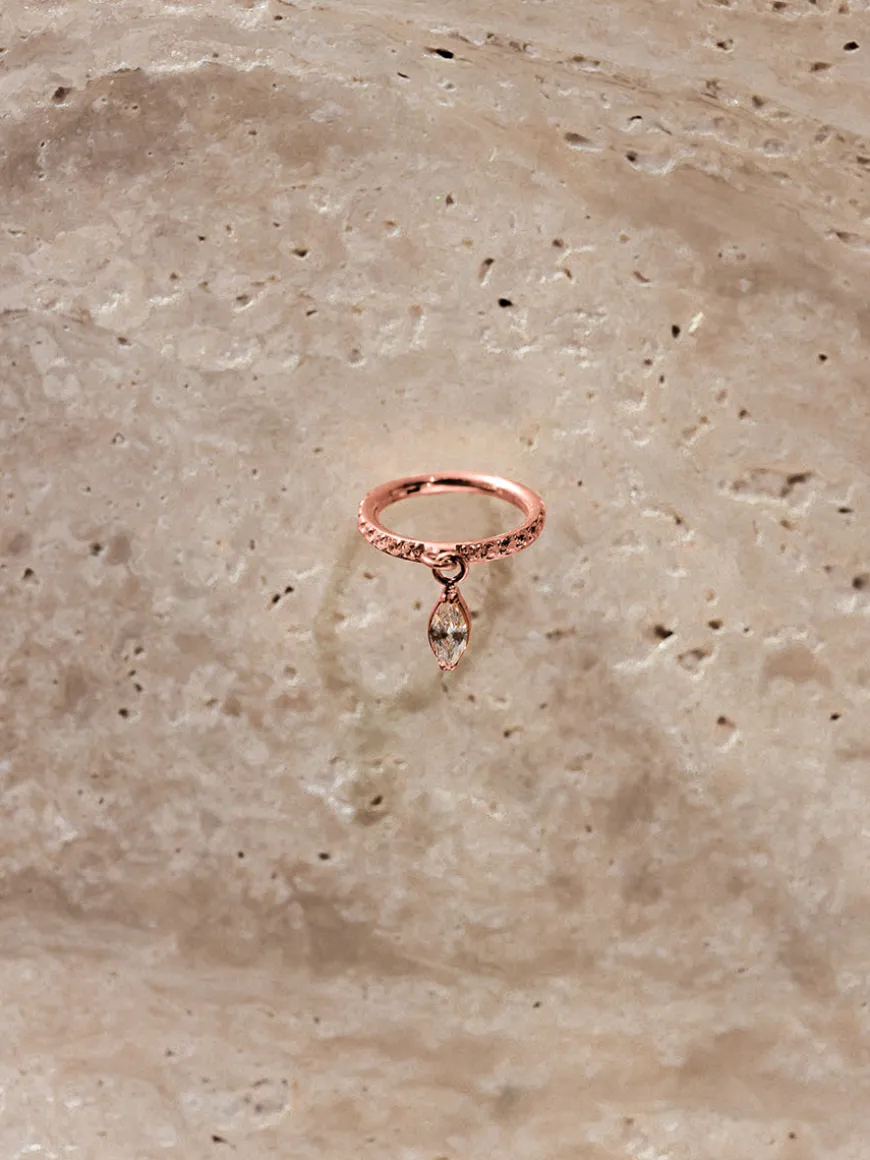 Shimmer Drop Titan Piercing