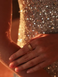 Shining Layer Ring