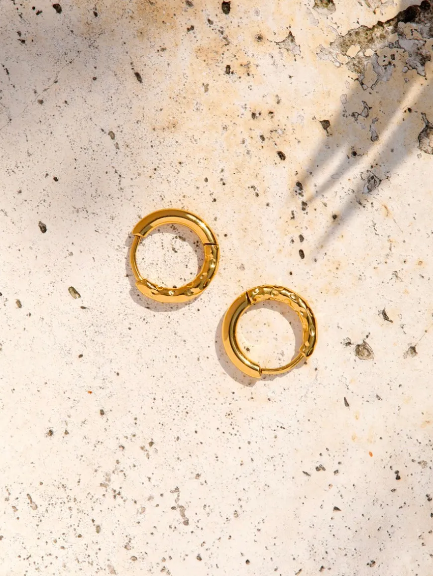 Small Half Texture Hoop Ohrringe