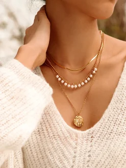 Spherical Art Pearls Kette