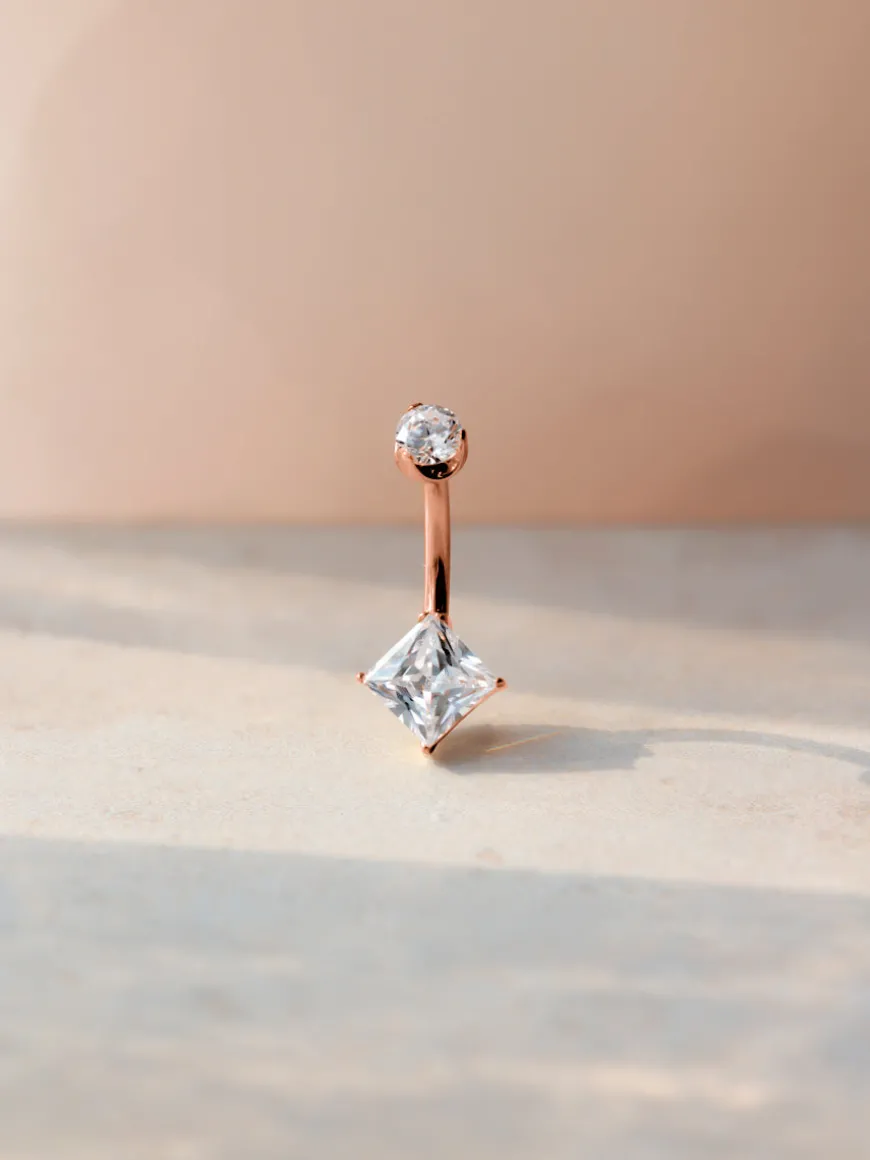 Square Shine Titan Bauchnabelpiercing