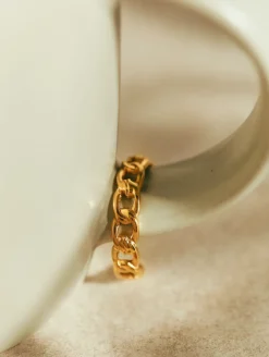 Twisted Knot Ring