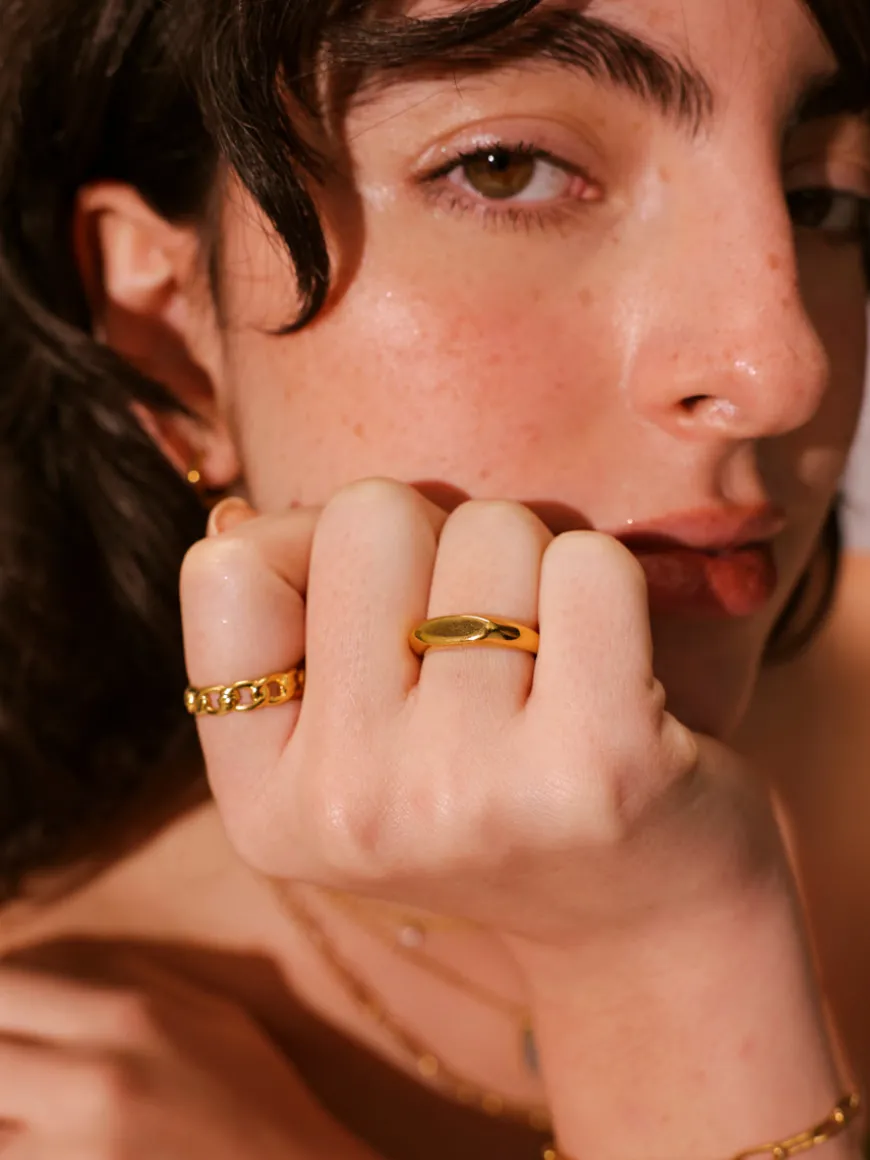 Twisted Knot Ring