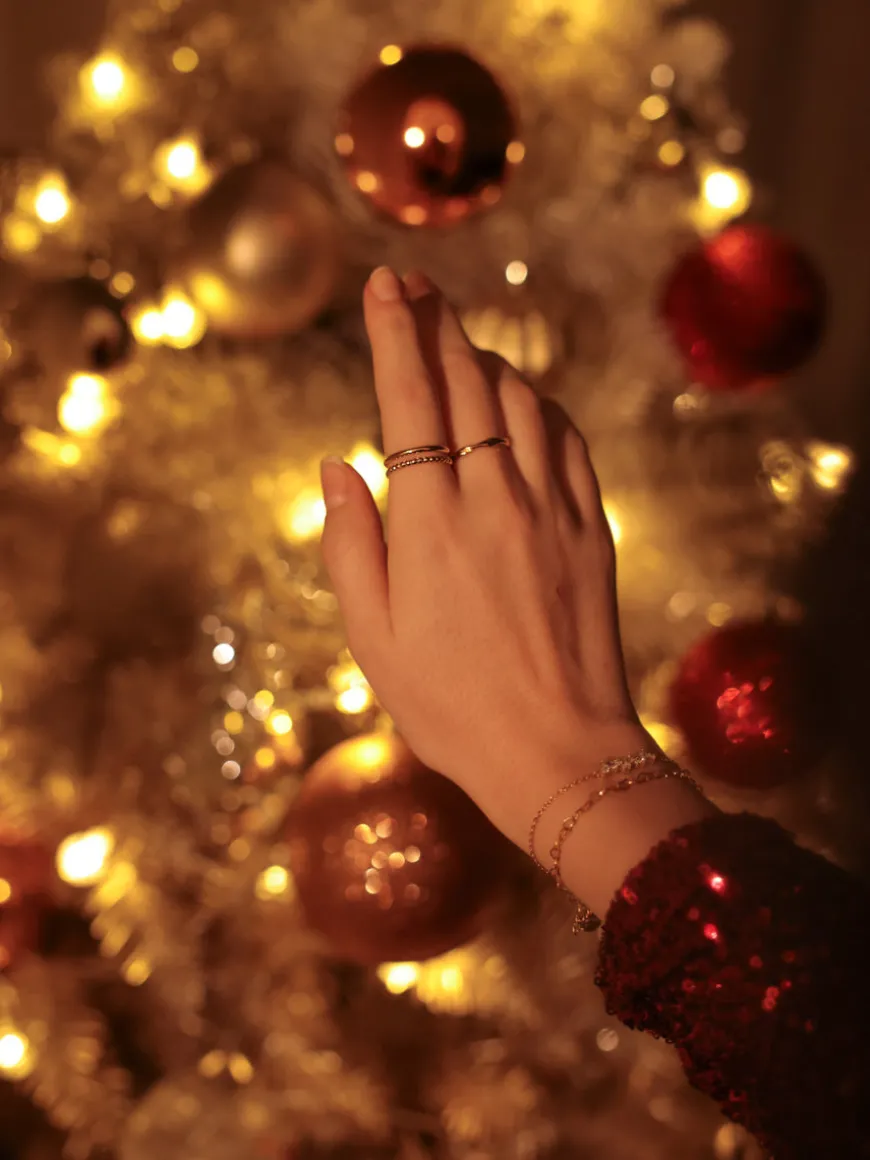 Twisted Knot Ring