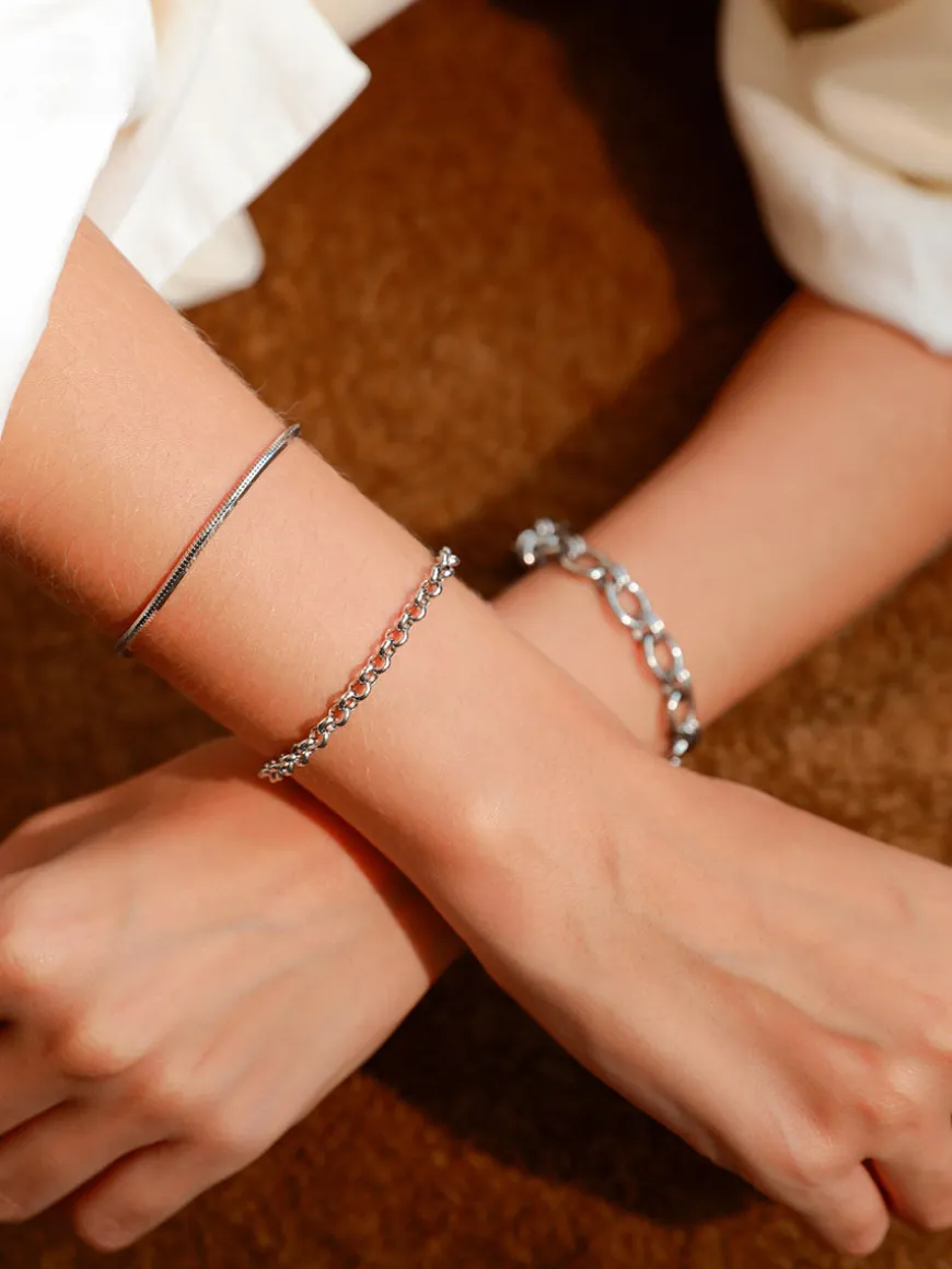 Urban Oval Sleek ARMBAND