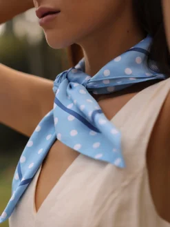 Vintage Dot Blue Tuch