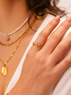 Wave Shaped Ring